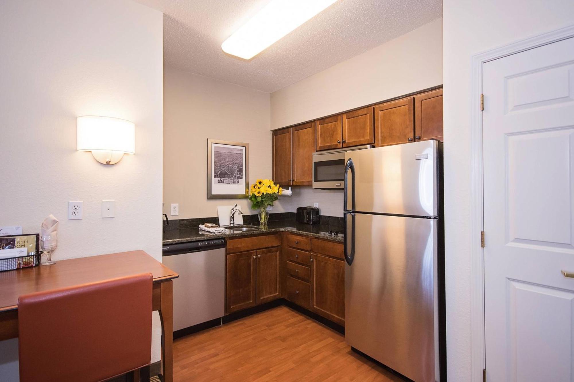 Residence Inn Rochester Mayo Clinic Area Екстериор снимка