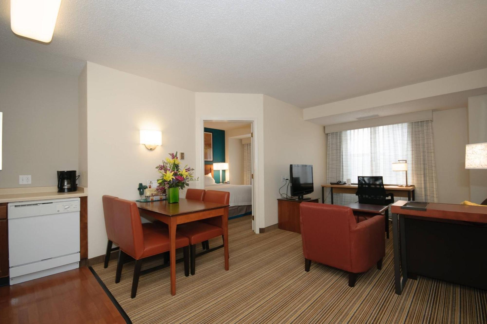 Residence Inn Rochester Mayo Clinic Area Екстериор снимка